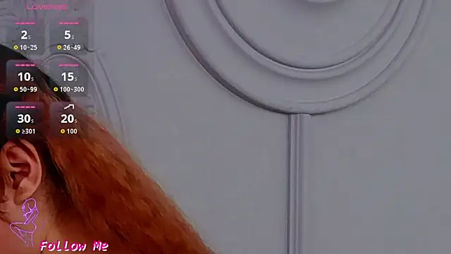 Snapshot of RenataWalls chatting on 18, 4, 2026 RenataWalls online show from 18, 4, 2026