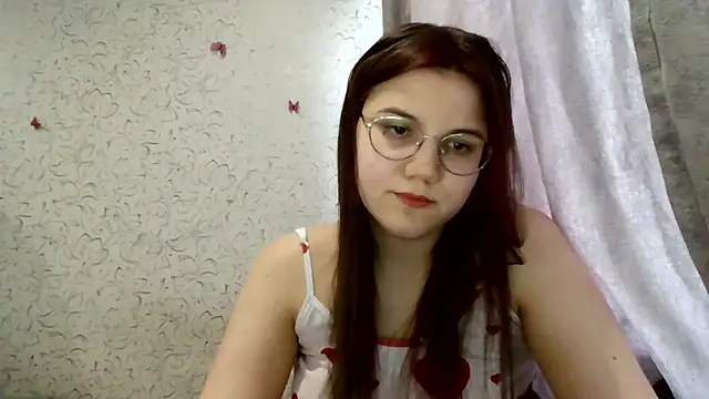 Snapshot of Aurora_Breeze chatting on 9, 4, 2026 Aurora Breeze online show from 9, 4, 2026