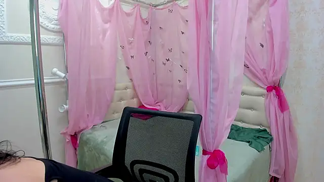 Snapshot of VictoriaSecretXO chatting on 12, 3, 2026 VictoriaSecretXO online show from 12, 3, 2026