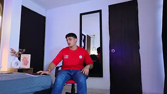 Snapshot of MrAdonis_ chatting on 30, 3, 2026 MrAdonis online show from 30, 3, 2026