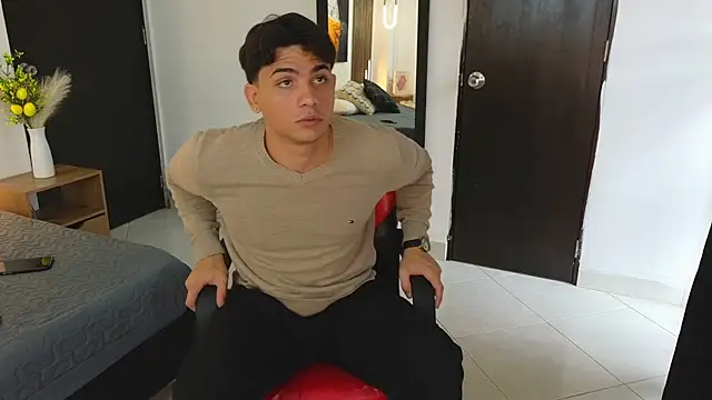 Snapshot of MrAdonis_ chatting on 14, 4, 2026 MrAdonis online show from 14, 4, 2026