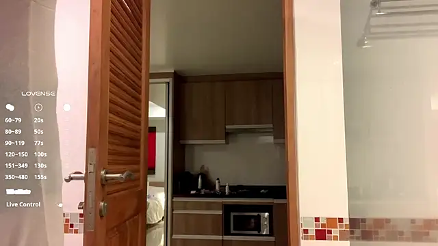 Snapshot of Kissme_Kira chatting on 22, 3, 2026 Kissme Kira online show from 22, 3, 2026