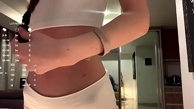 Snapshot of Kissme_Kira chatting on 27, 3, 2026 Kissme Kira online show from 27, 3, 2026