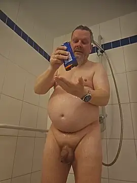 Snapshot of BigDaddyCooool chatting on 10, 4, 2026 BigDaddyCooool online show from 10, 4, 2026