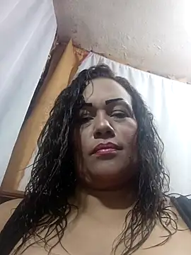 Snapshot of maroita chatting on 4, 4, 2026 maroita online show from 4, 4, 2026