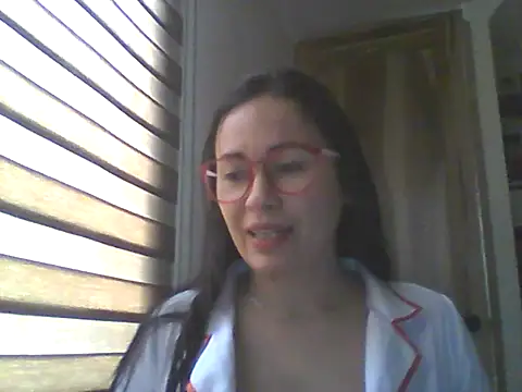 Snapshot of Erin_oficial chatting on 17, 3, 2026 Erin oficial online show from 17, 3, 2026