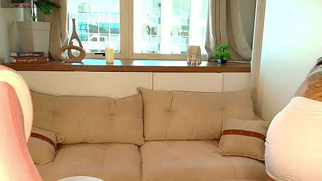 Snapshot of Sally_Diazz chatting on 23, 4, 2026 Sally Diazz online show from 23, 4, 2026