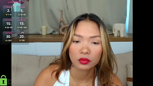 Snapshot of Debra_Fox chatting on 4, 4, 2026 Debra Fox online show from 4, 4, 2026