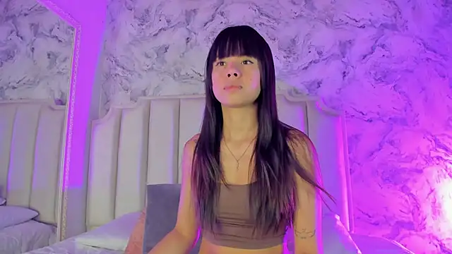 Snapshot of Tamara_Ferrer chatting on 5, 4, 2026 Tamara Ferrer online show from 5, 4, 2026