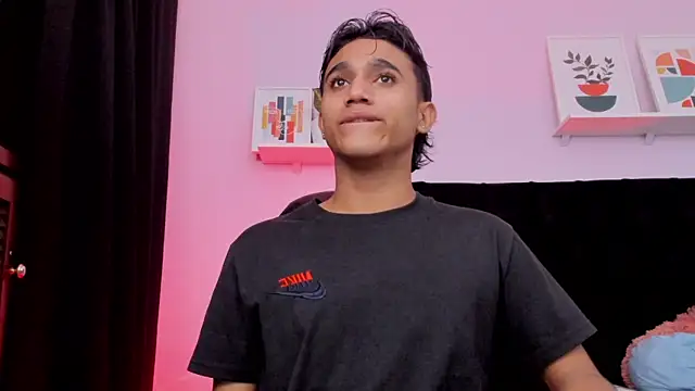 Snapshot of Morgan_Bladee chatting on 21, 3, 2026 Morgan Bladee online show from 21, 3, 2026