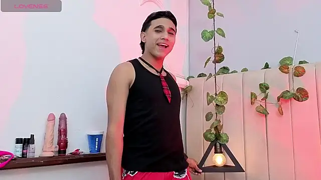 Snapshot of Morgan_Bladee chatting on 1, 4, 2026 Morgan Bladee online show from 1, 4, 2026