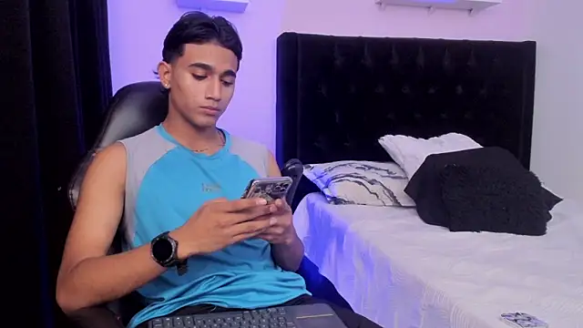 Snapshot of Morgan_Bladee chatting on 2, 4, 2026 Morgan Bladee online show from 2, 4, 2026