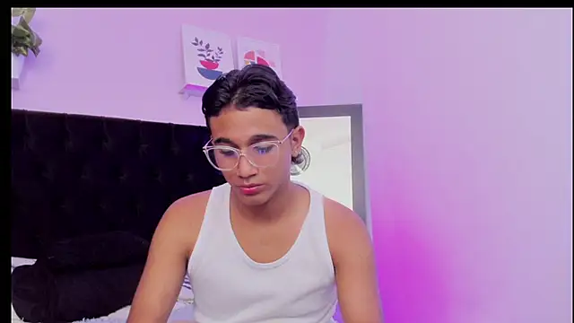 Snapshot of Morgan_Bladee chatting on 11, 4, 2026 Morgan Bladee online show from 11, 4, 2026