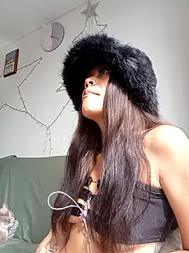 Snapshot of Cloe_pink1 chatting on 20, 4, 2026 Cloe pink1 online show from 20, 4, 2026