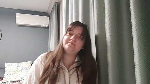 Snapshot of Angela_Foster chatting on 28, 4, 2026 Angela Foster online show from 28, 4, 2026