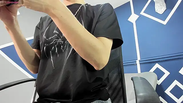 Snapshot of finn_jackson chatting on 16, 3, 2026 finn jackson online show from 16, 3, 2026