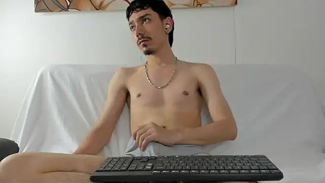 Snapshot of finn_jackson chatting on 21, 3, 2026 finn jackson online show from 21, 3, 2026