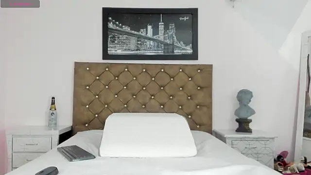 Snapshot of finn_jackson chatting on 21, 4, 2026 finn jackson online show from 21, 4, 2026