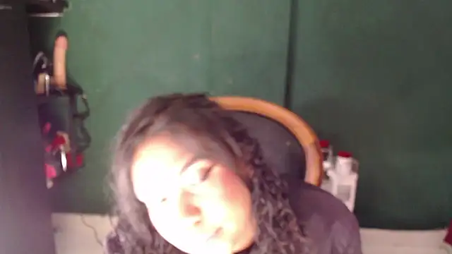AntonelaVargas online show from 27, 3, 2026