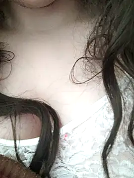 Snapshot of Kamilya89six chatting on 1, 5, 2026 Kamilya89six online show from 1, 5, 2026