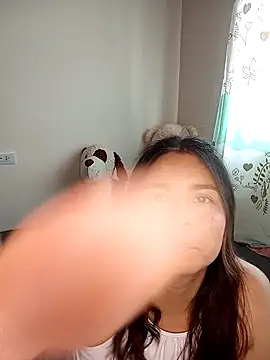 Snapshot of BettyBoo_w chatting on 8, 4, 2026 BettyBoo w online show from 8, 4, 2026