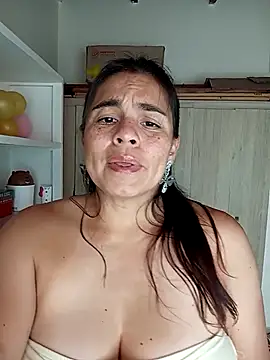 Snapshot of BettyBoo_w chatting on 15, 4, 2026 BettyBoo w online show from 15, 4, 2026