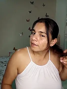 Snapshot of BettyBoo_w chatting on 18, 4, 2026 BettyBoo w online show from 18, 4, 2026