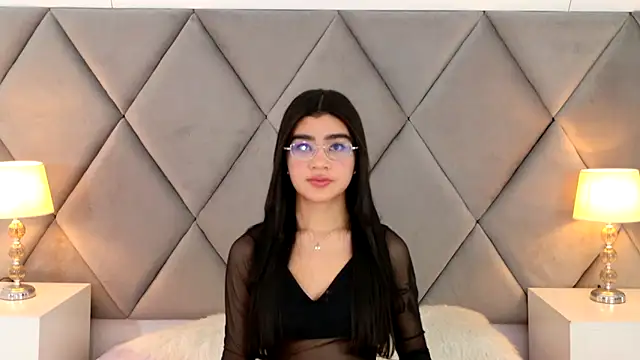 Snapshot of OliviaDiaz chatting on 17, 4, 2026 OliviaDiaz online show from 17, 4, 2026