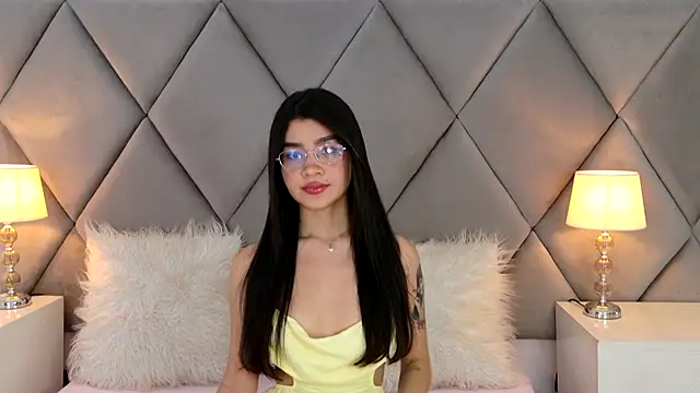 OliviaDiaz online show from 30, 5, 2026