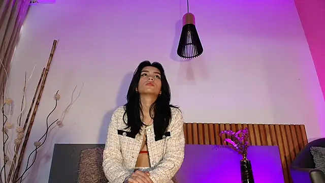 Snapshot of ValkaVega chatting on 13, 4, 2026 ValkaVega online show from 13, 4, 2026