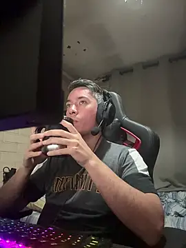 Snapshot of Cr1sXPorn chatting on 22, 3, 2026 Cr1sXPorn online show from 22, 3, 2026