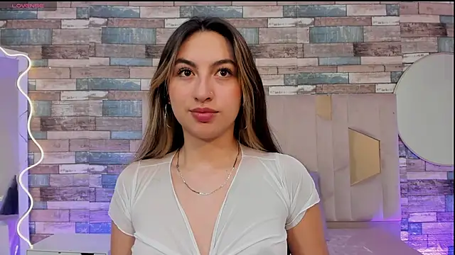 Snapshot of cloe_1tay chatting on 12, 4, 2026 cloe 1tay online show from 12, 4, 2026