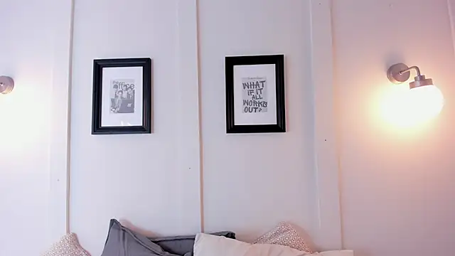 Snapshot of Fer_Luxx chatting on 25, 4, 2026 Fer Luxx online show from 25, 4, 2026