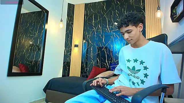 Snapshot of ValeriHot_1 chatting on 30, 3, 2026 ValeriHot 1 online show from 30, 3, 2026