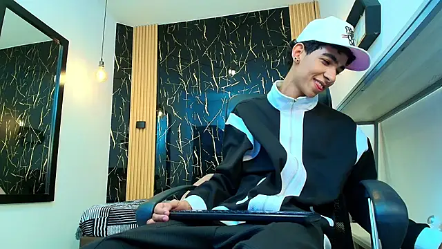 Snapshot of ValeriHot_1 chatting on 17, 4, 2026 ValeriHot 1 online show from 17, 4, 2026