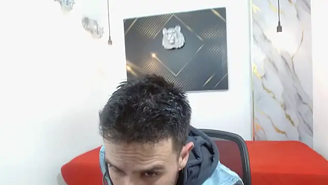 Snapshot of KingOfTemptation chatting on 2, 4, 2026 KingOfTemptation online show from 2, 4, 2026