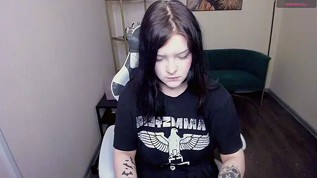 Snapshot of EsterTwilight chatting on 28, 3, 2026 EsterTwilight online show from 28, 3, 2026