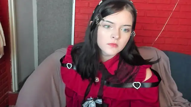 Snapshot of EsterTwilight chatting on 10, 4, 2026 EsterTwilight online show from 10, 4, 2026