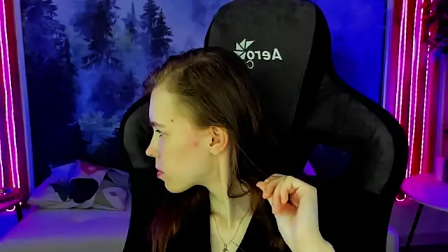 Snapshot of AriaGracen chatting on 1, 4, 2026 AriaGracen online show from 1, 4, 2026