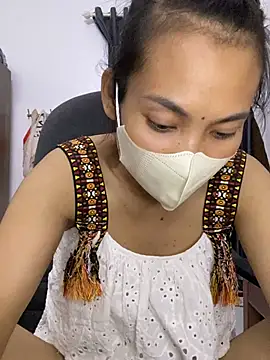 Snapshot of -Lilyn- chatting on 21, 3, 2026 -Lilyn- online show from 21, 3, 2026