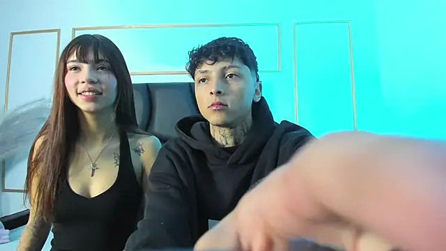 Snapshot of Sky_n_Zayn chatting on 12, 4, 2026 Sky n Zayn online show from 12, 4, 2026