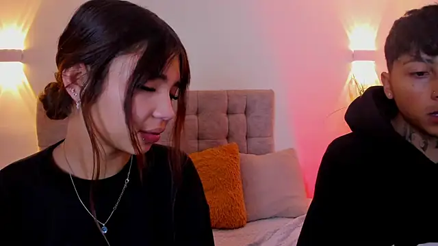 Snapshot of Sky_n_Zayn chatting on 20, 4, 2026 Sky n Zayn online show from 20, 4, 2026