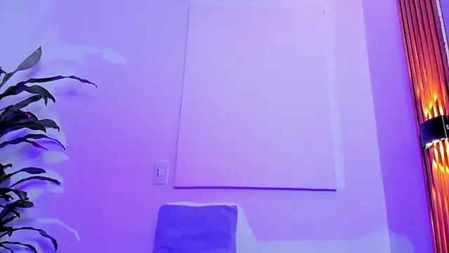 Snapshot of BellaRomano chatting on 23, 4, 2026 BellaRomano online show from 23, 4, 2026