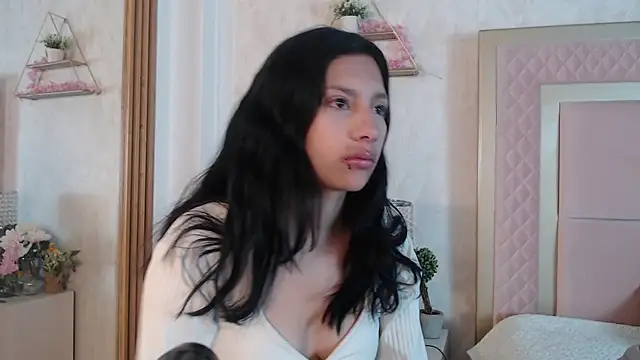 Snapshot of Madii_ chatting on 4, 4, 2026 Madii online show from 4, 4, 2026