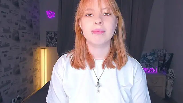 Snapshot of NiaHodge chatting on 17, 3, 2026 NiaHodge online show from 17, 3, 2026