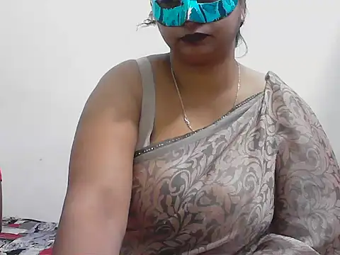 Snapshot of hard_to_do__ chatting on 9, 4, 2026 hard to do online show from 9, 4, 2026