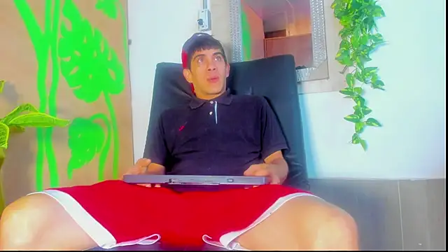 Snapshot of Adrian_fire chatting on 17, 4, 2026 Adrian fire online show from 17, 4, 2026