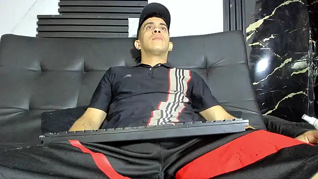 Snapshot of Adrian_fire chatting on 20, 4, 2026 Adrian fire online show from 20, 4, 2026