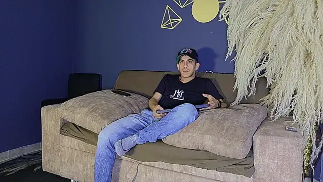 Snapshot of Adrian_fire chatting on 27, 4, 2026 Adrian fire online show from 27, 4, 2026