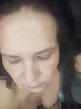 Snapshot of Elenna__ chatting on 11, 4, 2026 Elenna online show from 11, 4, 2026